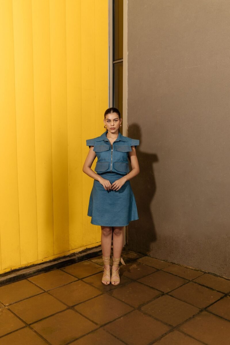 Vestido Camisero Con Bolsillos Pespuntados